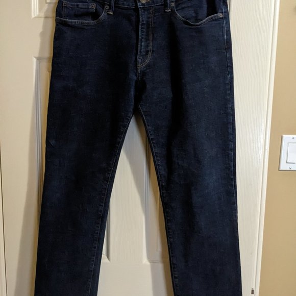 (34/32) 2 pairs of Men's Gap Jeans Straight Fit - Picture 4 of 6